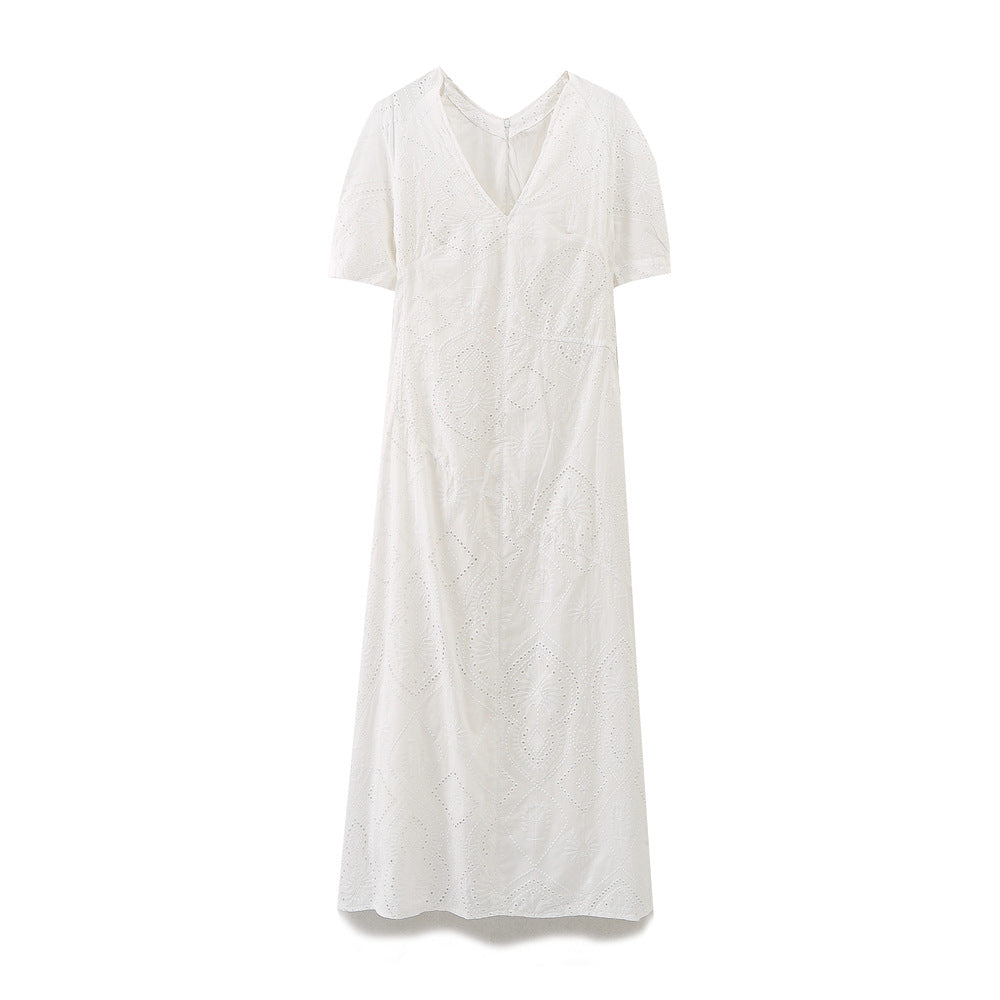Yipinpay Spring Style Hollowed-Out Embroidered V-Collar Fashion Dress 2922274