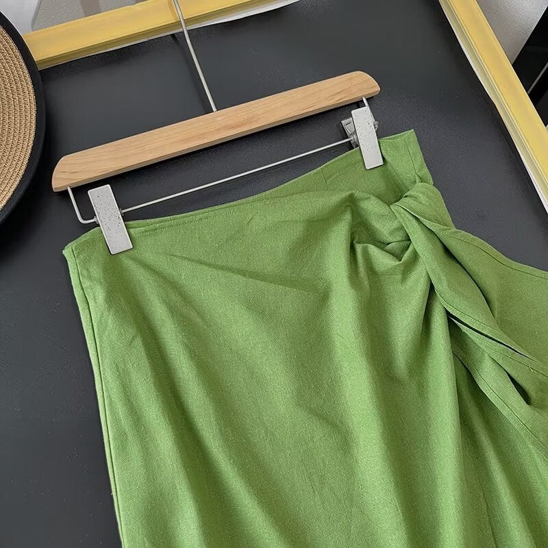 Yipinpay New Spring Style Split Design Feels Slim And Shows A Lean Half-Length Skirt.