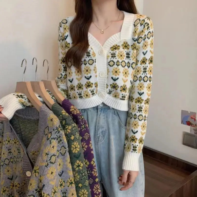 Yipinpay floral short knitted cardigan women autumn 2024 sweater jacket design sense long sleeve v neck cardigan sweater female