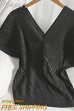 Yipinpay V-neck Minimalist T-shirts Bat Sleeve Pleated Spring Summer New Korean Solid Fashion Short Sleeve Top Casual Blouse Shirts