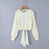 Yipinpay New Street Style Open-Back Knitted Sweater In Autumn Is Tied With A Bow.