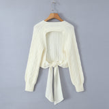 Yipinpay New Street Style Open-Back Knitted Sweater In Autumn Is Tied With A Bow.