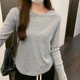 Yipinpay New Autumn And Winter T-Shirt With A Round Collar And Long Sleeves. A Short Ins Blouse With A Curved Hem.