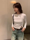 Yipinpay New Autumn And Winter Short Split Waist Bottomed T-Shirt With A Simple Round Neck And Long Sleeves For Women.