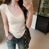 Sexy Spice Girl V-Neck Knitted Sleeveless Vest Women's 2024 Spring / Summer New Style Wrinkled Waist-Bottom Blouse