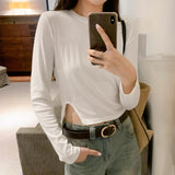 Yipinpay New Autumn And Winter Short Split Waist Bottomed T-Shirt With A Simple Round Neck And Long Sleeves For Women.
