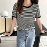 Yipinpay Japan O Neck Short Sleeve Striped Tshirts Women Summer Contrast Tops Clothing Fashion Wild Tees Cotton Y2k Shirt
