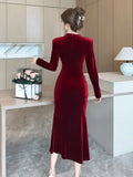 Yipinpay Dress Woman Vintage Square Collar Long Sleeve Slim Velvet Mermaid Dresses French Style Chic Solid Slim Female Fashion