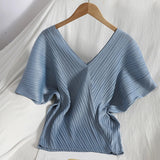 Yipinpay V-neck Minimalist T-shirts Bat Sleeve Pleated Spring Summer New Korean Solid Fashion Short Sleeve Top Casual Blouse Shirts