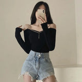 Yipinpay for Women 2023 Sexy Slash Neck Long Sleeve White Off Shoulder Chain Tshirt Ropa Mujer Graphic T-shirts Y2k Top Camisetas
