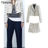 Yipinpay Cropped Women Plaid Blazer Jacket 2023 Autumn Female Fashion Streetwear Ladies Coat Pockets Short Long Sleeve Girls Outfit